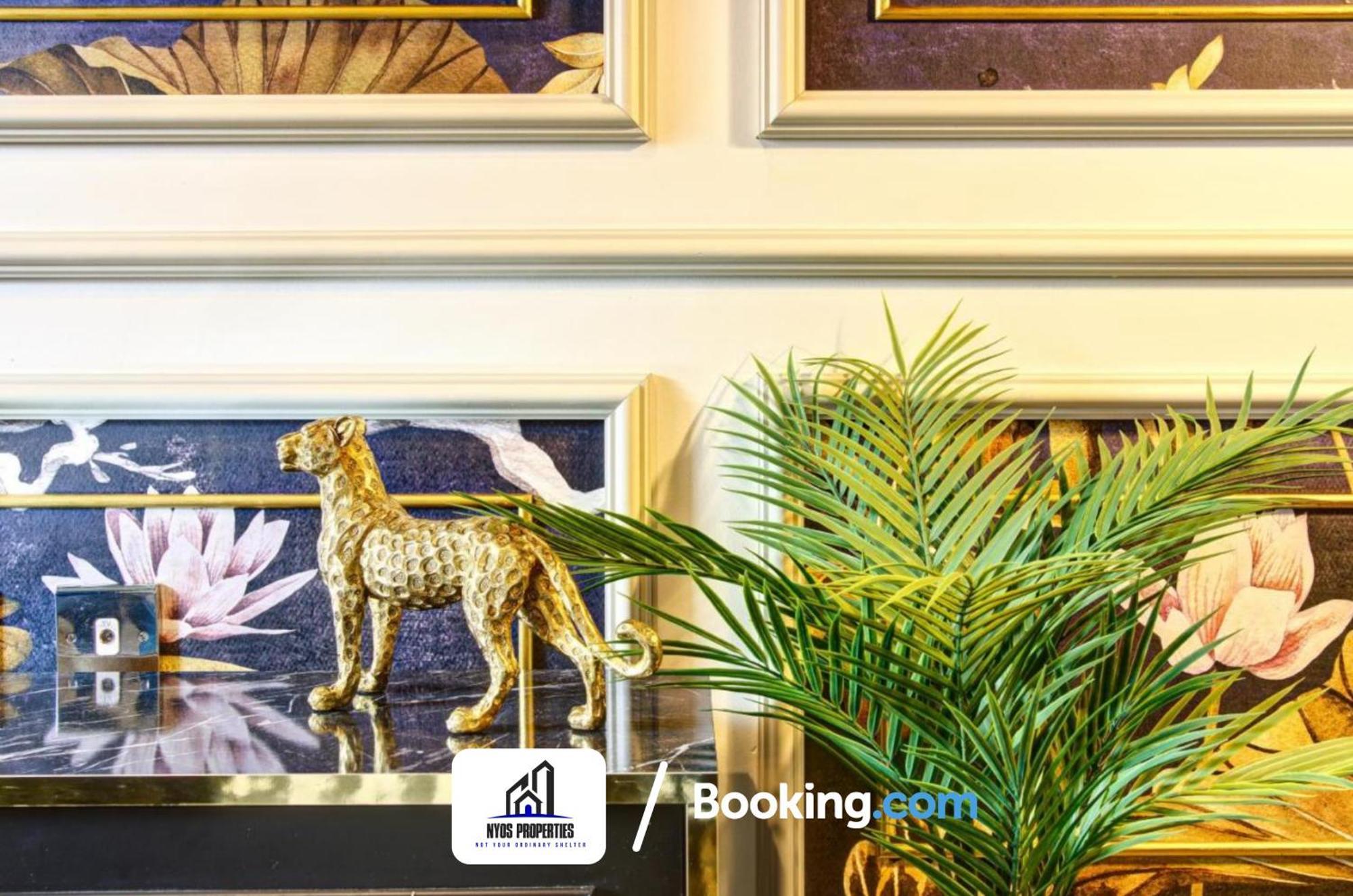 3 Bedroom Home By Nyos Properties Short Lets & Serviced Accommodation Manchester With Garden Ngoại thất bức ảnh